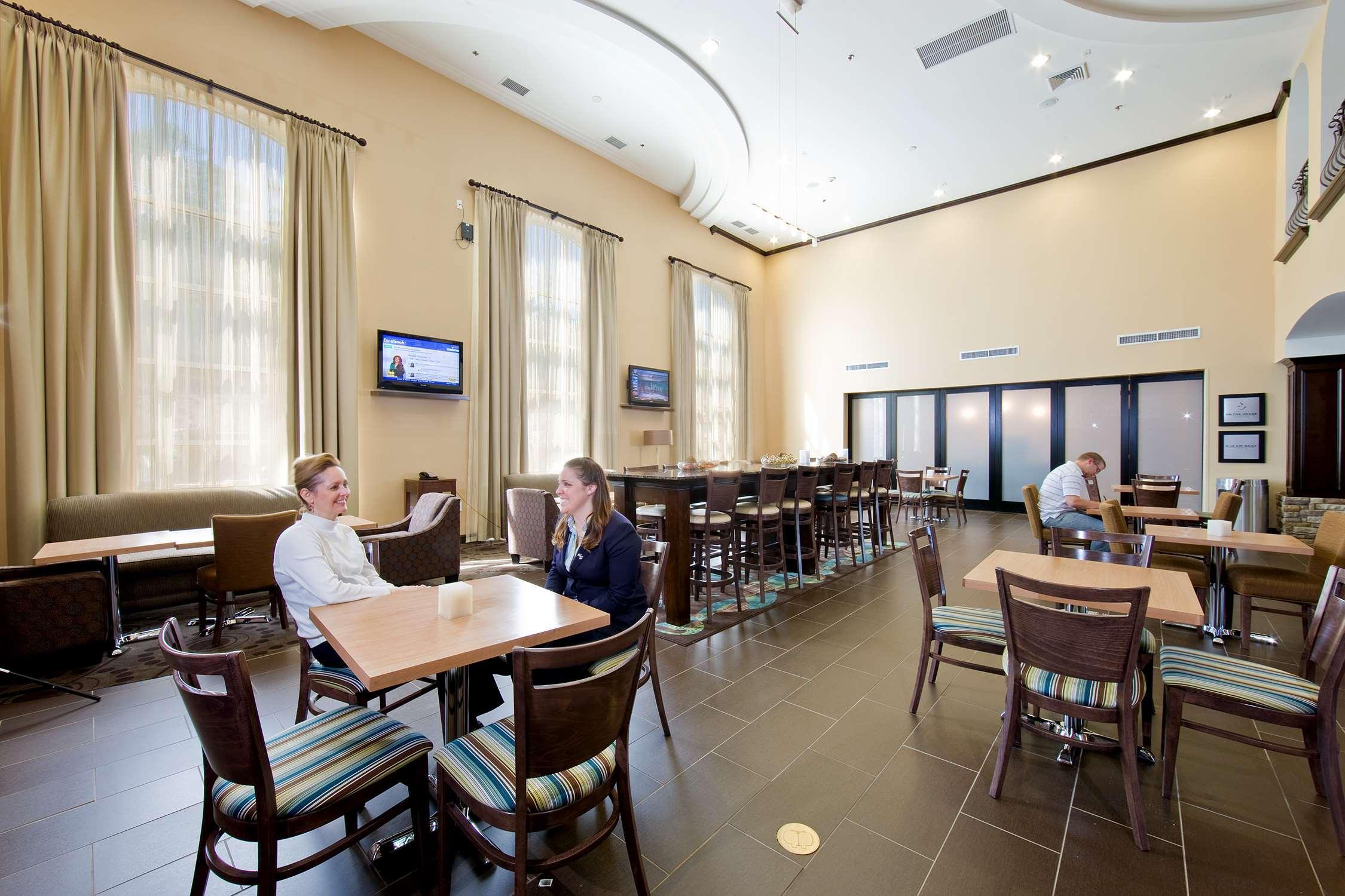 Hampton Inn & Suites Phenix City- Columbus Area Bagian luar foto